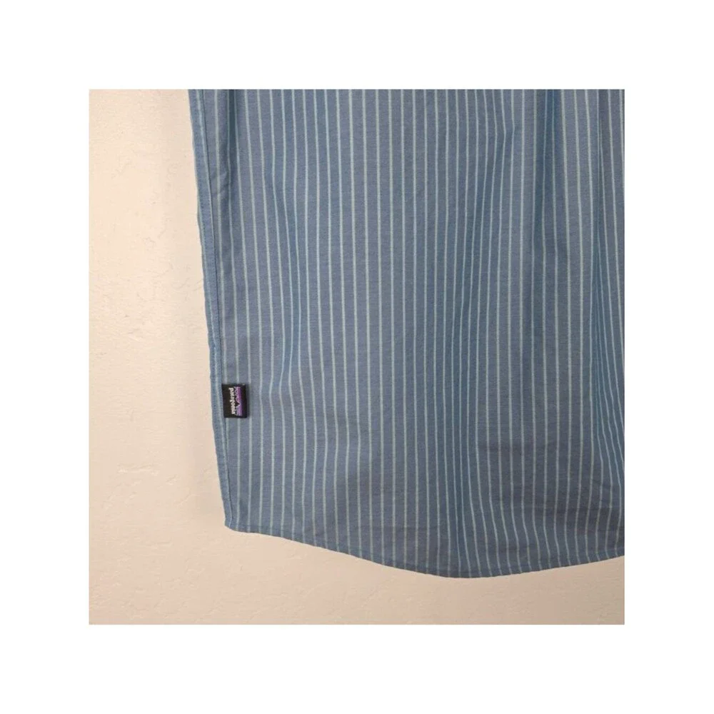 Patagonia Fezzman Button Shirt Short Sleeve Organic Cotton Striped Blue Size M